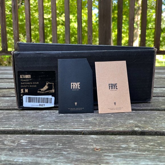 ★ NEW!! FRYE ALTA HIKER BOOTS - RARE FIND!! ★ - Picture 13 of 13